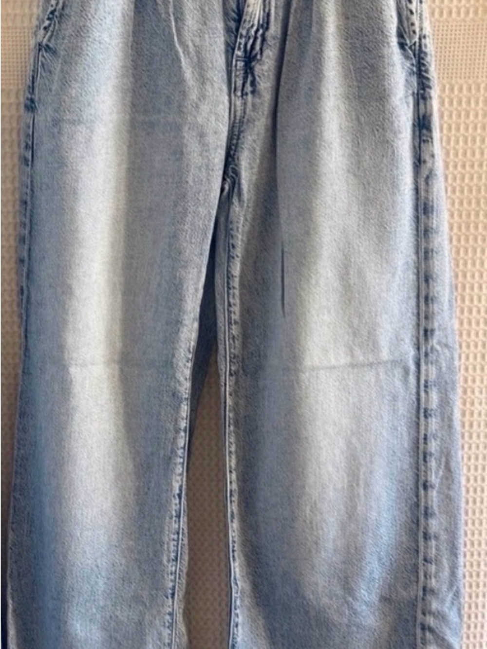 GAP Light Wash Wide Leg Jeans